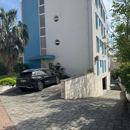 On The Mare Apartament Makarska