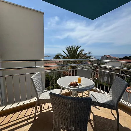 On The Mare Apartament Makarska