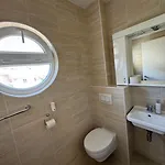 Appartement On The Mare Makarska