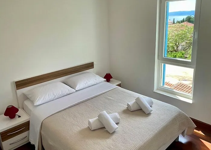 On The Mare Apartment *